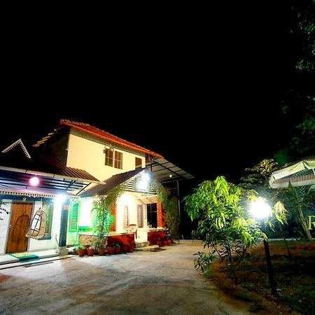 Rock Haven Wayanad Acomodação com café da manhã Kalpatta Exterior foto